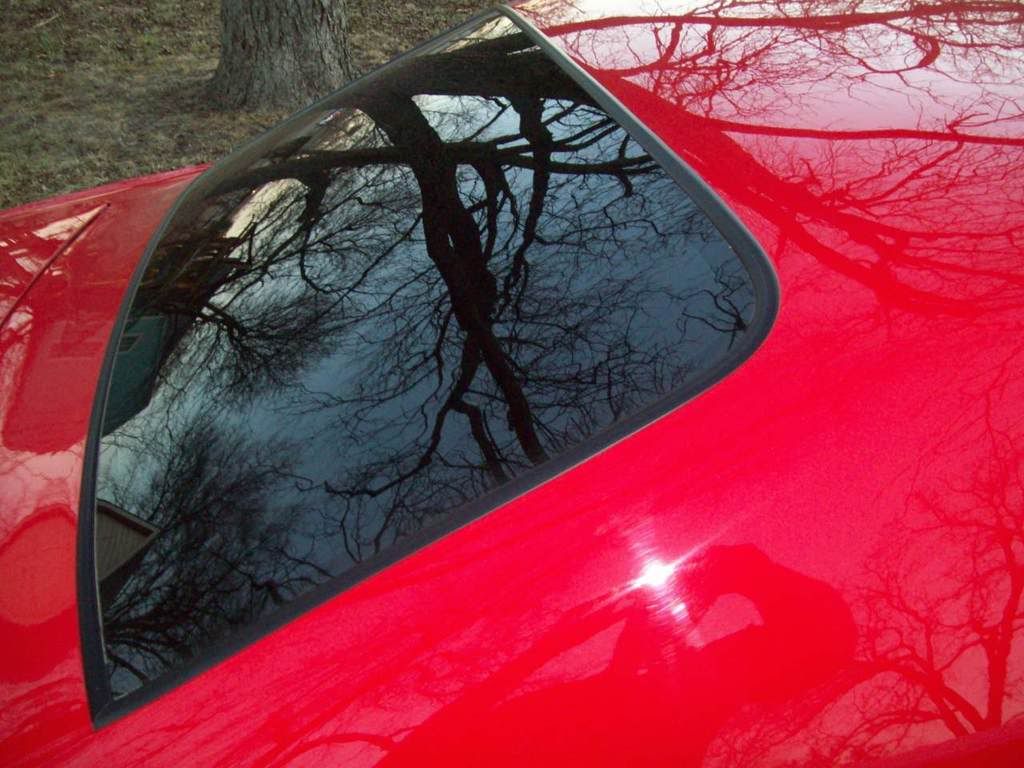 Flush mounted windshield and back glass Team Camaro Tech